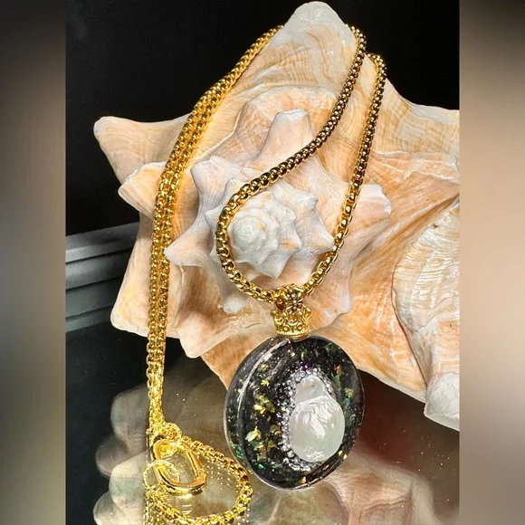 BIWA PEARL  Pendant long Necklace 18K goldfill chain - Picture 2 of 10